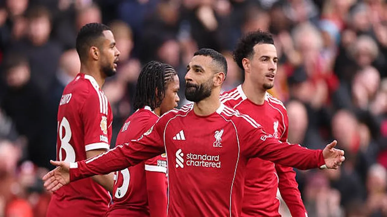 ترتيب الدوري الإنجليزي قبل مباراة ليفربول وأستون فيلا.. صراع أبطال أوروبا